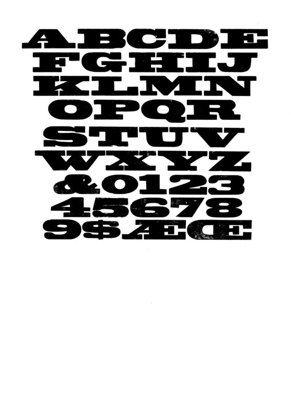 simple specimen of Antique Extended wood type from the Rob Roy Kelly collection, printed in the UT Design Lab