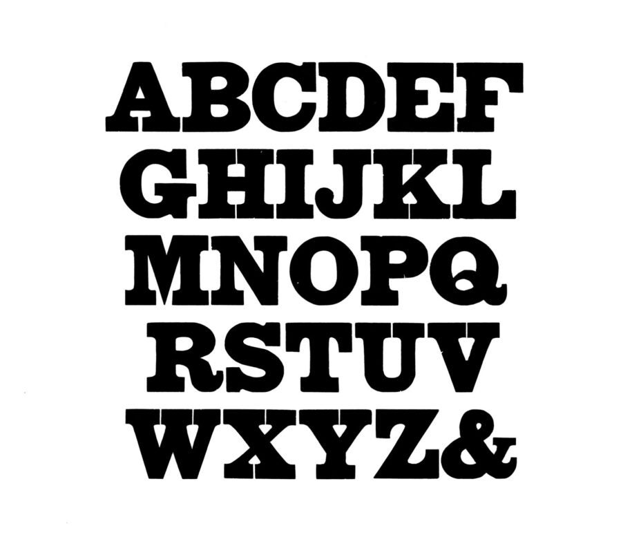 simple specimen of Columbian wood type from the Rob Roy Kelly collection, printed in the UT Design Lab