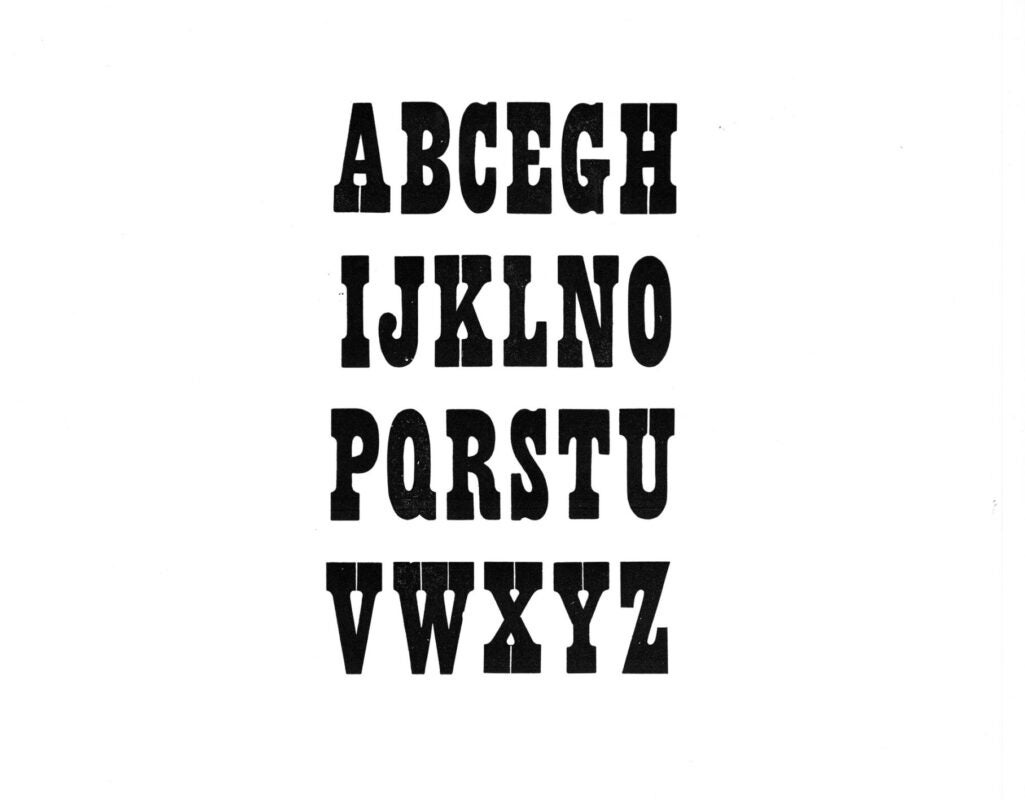 simple specimen of Clarendon No. 1 wood type from the Rob Roy Kelly collection, printed in the UT Design Lab