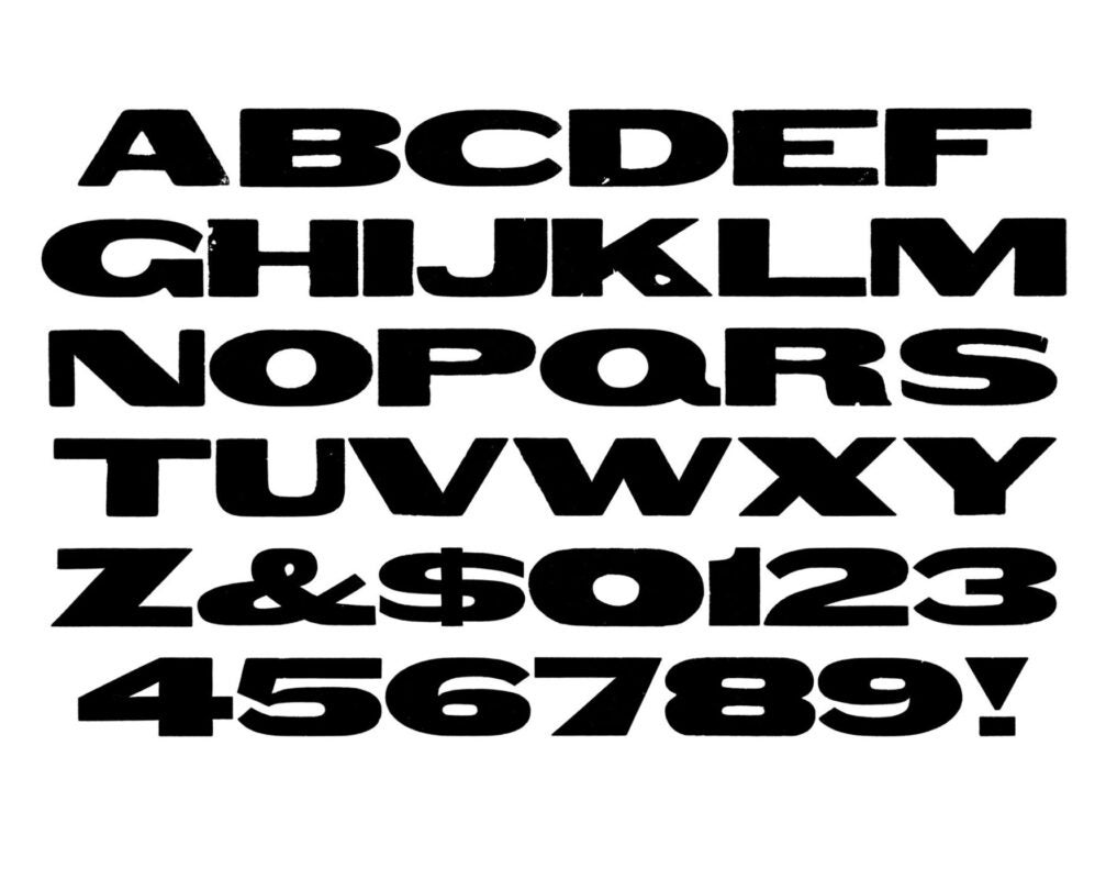simple specimen of Gothic Extended wood type from the Rob Roy Kelly collection, printed in the UT Design Lab