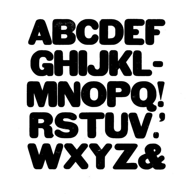 simple specimen of Gothic Round wood type from the Rob Roy Kelly collection, printed in the UT Design Lab