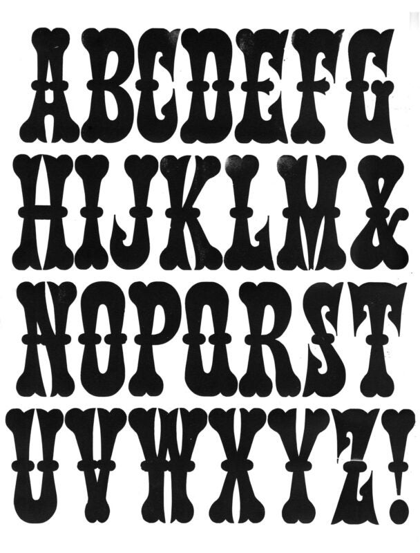 simple specimen of No. 132 wood type from the Rob Roy Kelly collection, printed in the UT Design Lab